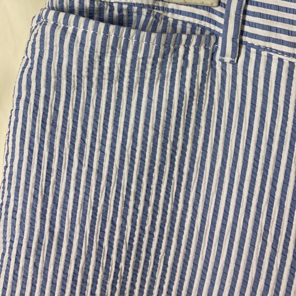 TALBOTS 18 SEERSUCKER Blue White Perfect Crop Pants - Picture 2 of 10